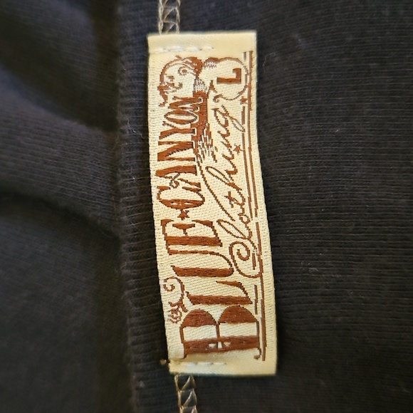 Vtg BLUE CANYON Y2k Black Venice Italy Embellished Baddie Graphic Tee - Picture 7 of 8